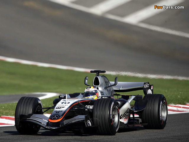 McLaren Mercedes-Benz MP4-20 2005 photos (640 x 480)