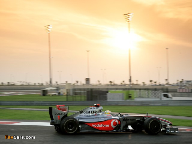 McLaren Mercedes-Benz MP4-24 2009 pictures (640 x 480)