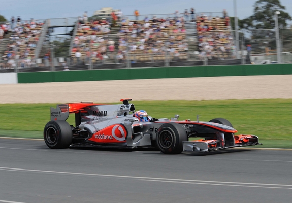 McLaren Mercedes-Benz MP4-25 2010 images