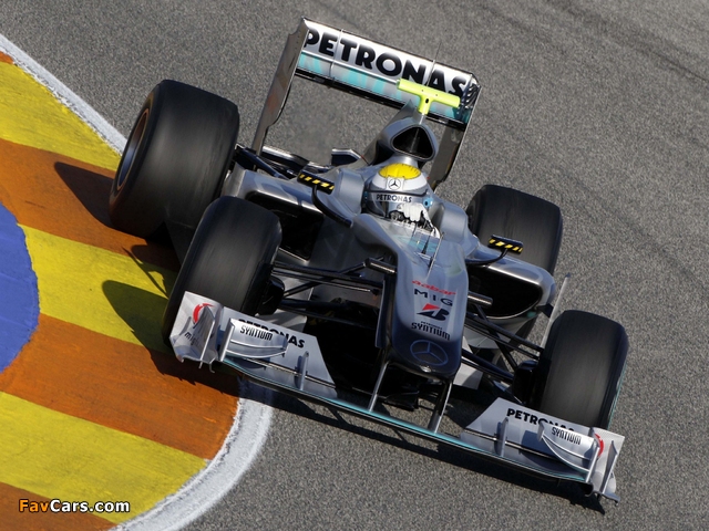 Mercedes GP MGP W01 2010 images (640 x 480)