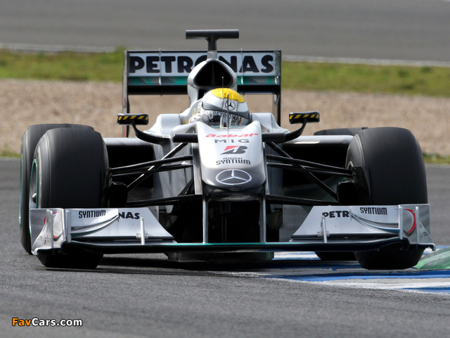 Mercedes GP MGP W01 2010 pictures (640 x 480)