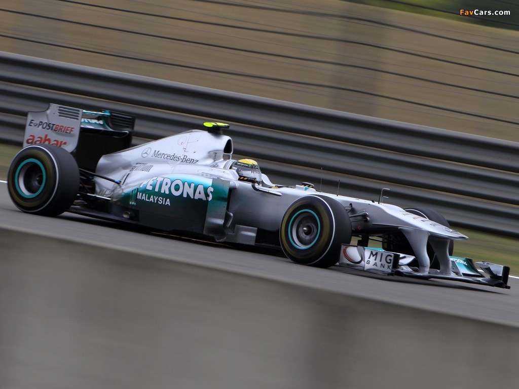 Mercedes GP MGP W02 2011 images (1024 x 768)