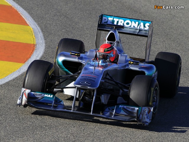 Mercedes GP MGP W02 2011 pictures (640 x 480)
