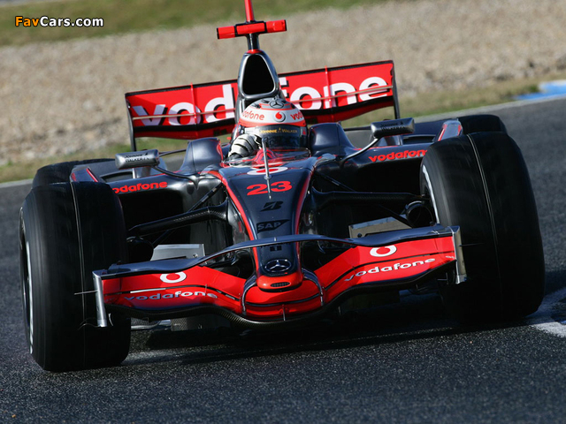 Photos of McLaren Mercedes-Benz MP4-23 2008 (640 x 480)