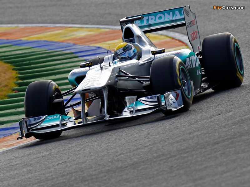 Photos of Mercedes GP MGP W02 2011 (800 x 600)