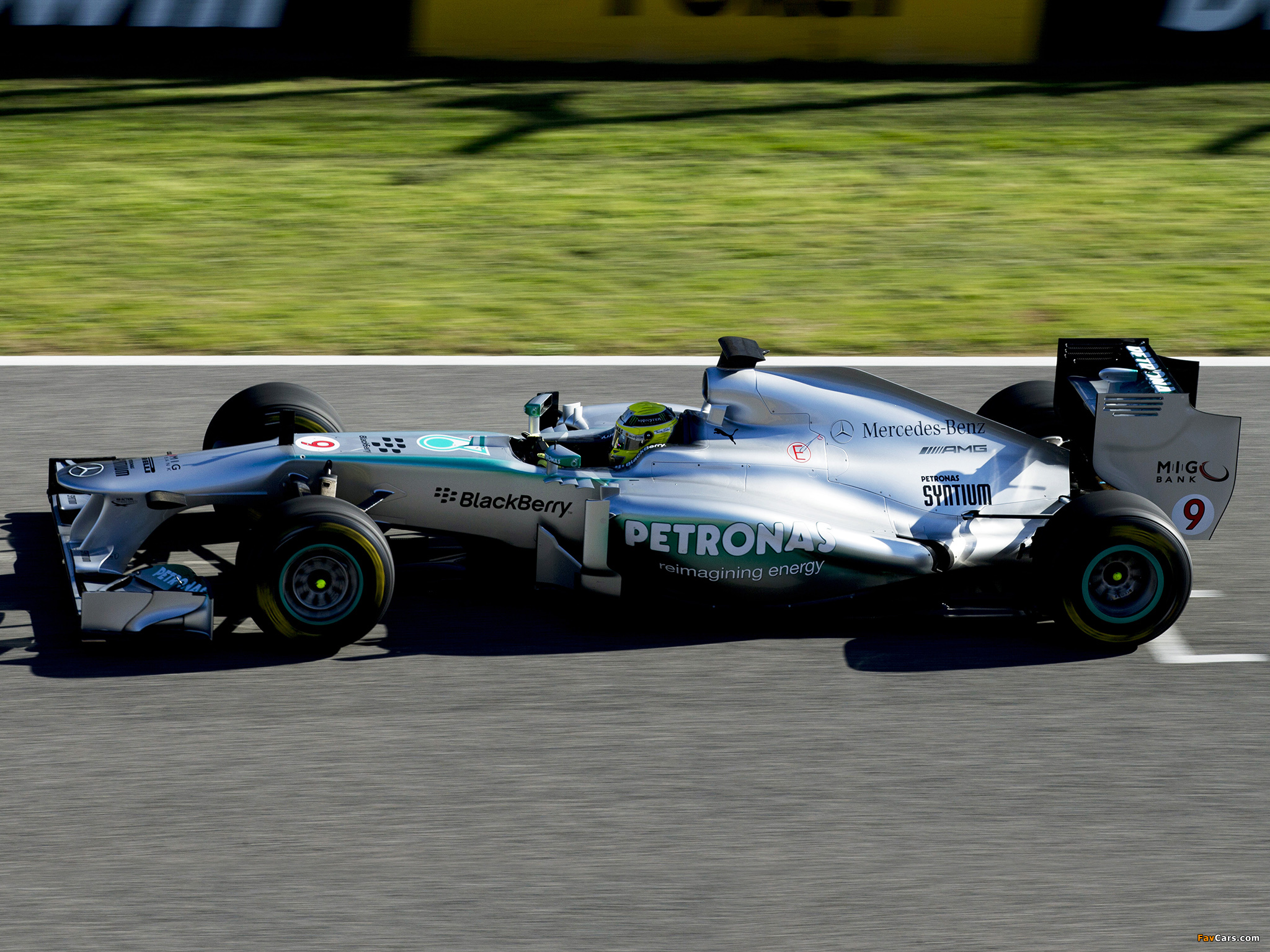 Photos of Mercedes GP MGP W04 2013 (2048 x 1536)