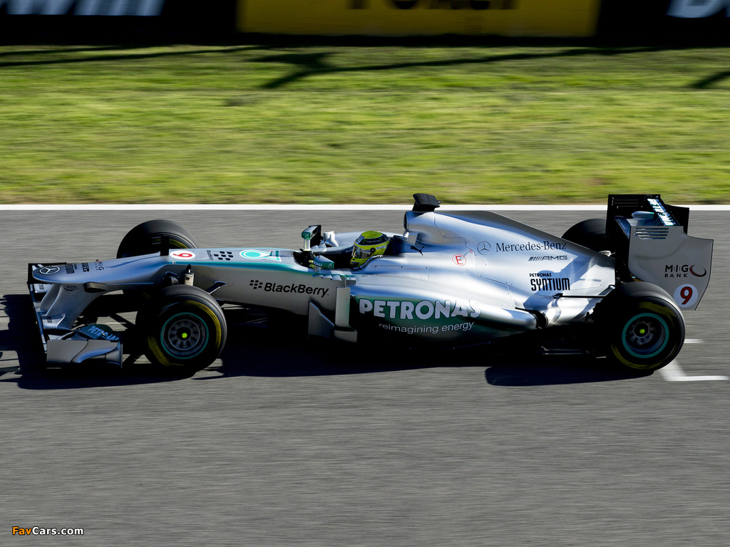 Photos of Mercedes GP MGP W04 2013 (1024 x 768)