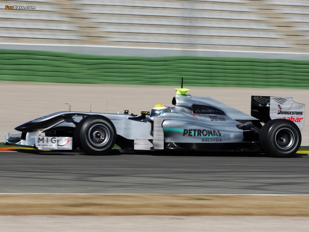 Pictures of Mercedes GP MGP W01 2010 (1024 x 768)