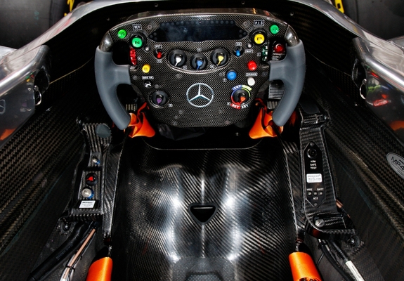 Pictures of McLaren Mercedes-Benz MP4-26 2011