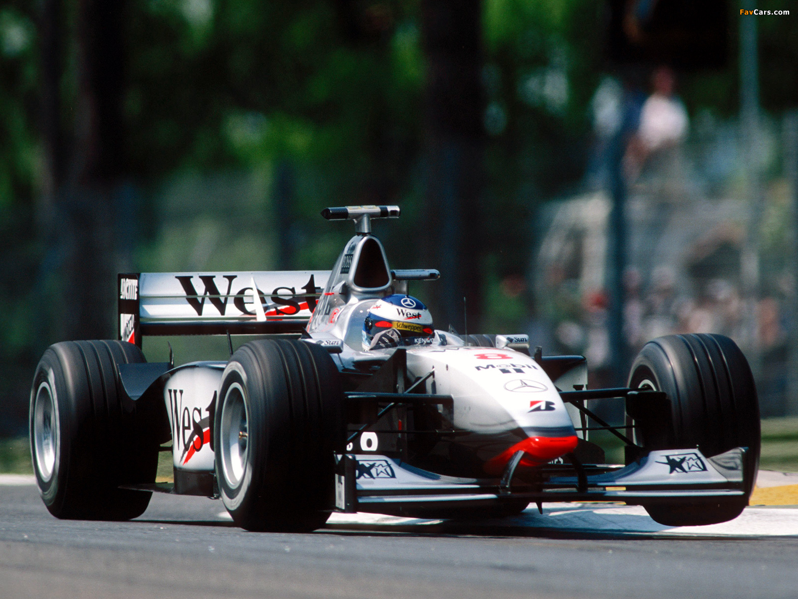 McLaren Mercedes-Benz MP4-13 1998 wallpapers (1600 x 1200)