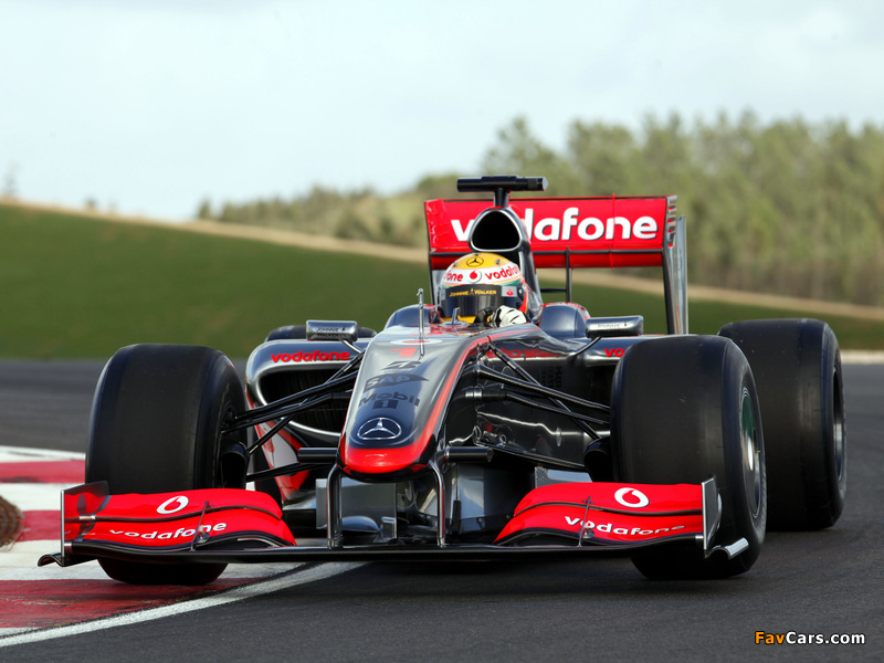 McLaren Mercedes-Benz MP4-24 2009 wallpapers (800 x 600)