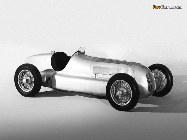 Images of Mercedes-Benz Formula Racing Car (W25) 1934 (640 x 480)