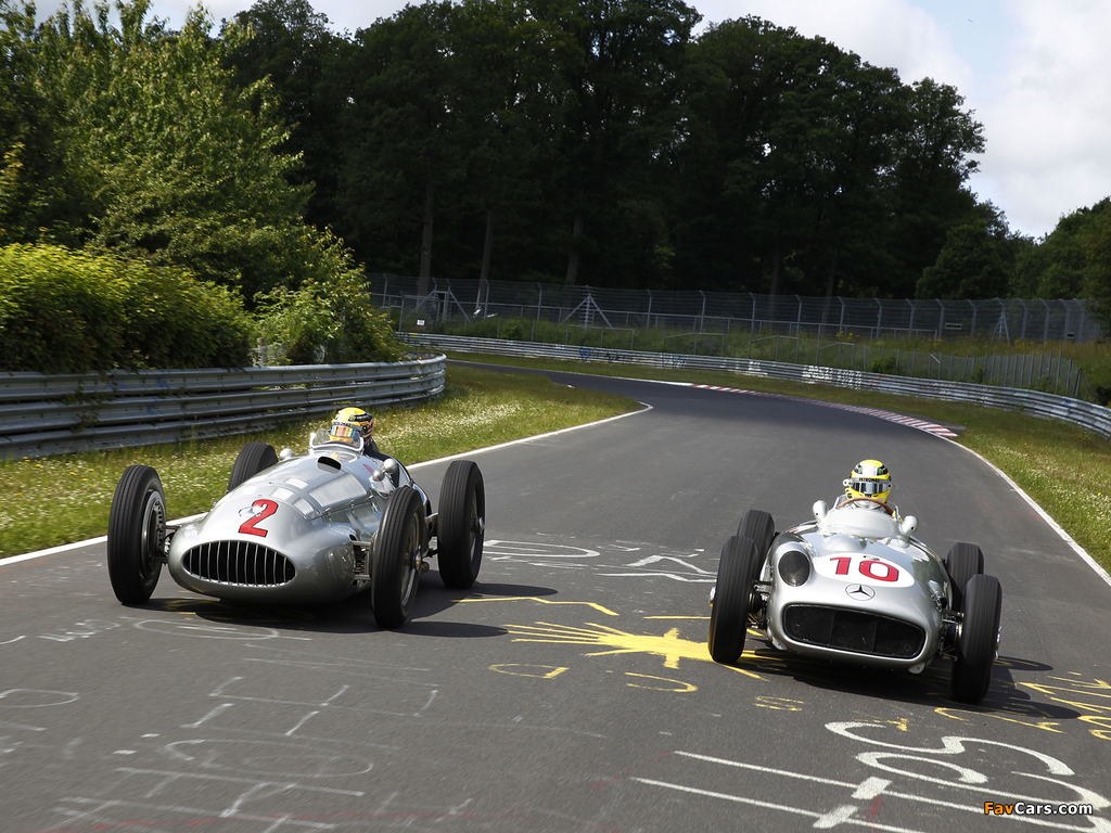 Images of Mercedes-Benz Formula Racing Car (1024 x 768)