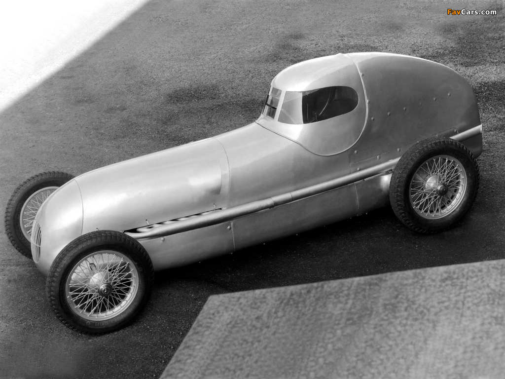 Images of Mercedes-Benz Record Racing Sedan (W25) 1934 (1024 x 768)