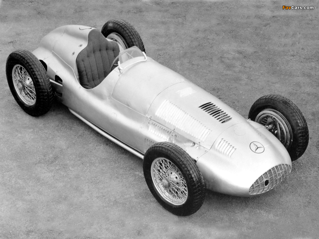 Photos of Mercedes-Benz Formula Racing Car (W165) 1939 (1024 x 768)
