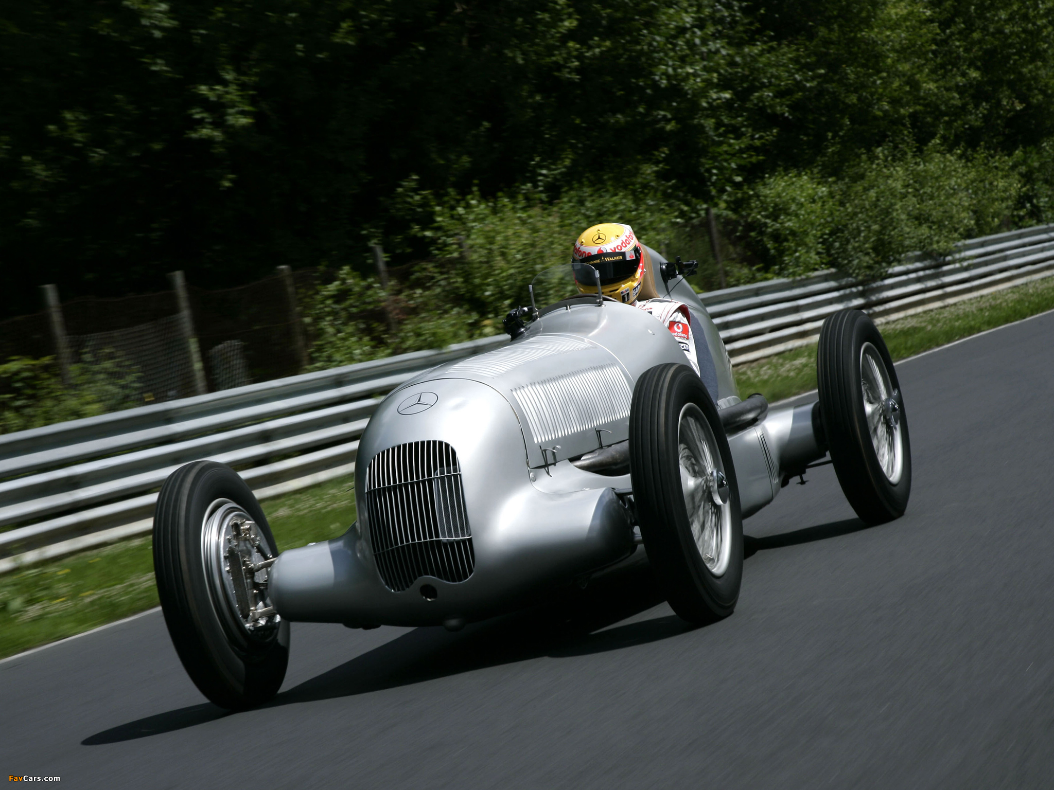 Pictures of Mercedes-Benz Formula Racing Car (W25) 1934 (2048 x 1536)