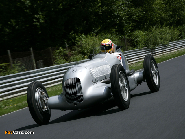Pictures of Mercedes-Benz Formula Racing Car (W25) 1934 (640 x 480)