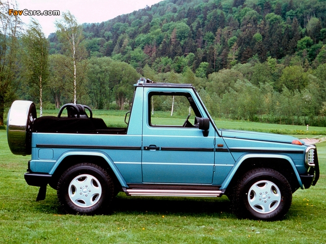 Images of Mercedes-Benz 300 GE Cabrio (W463) 1990–93 (640 x 480)