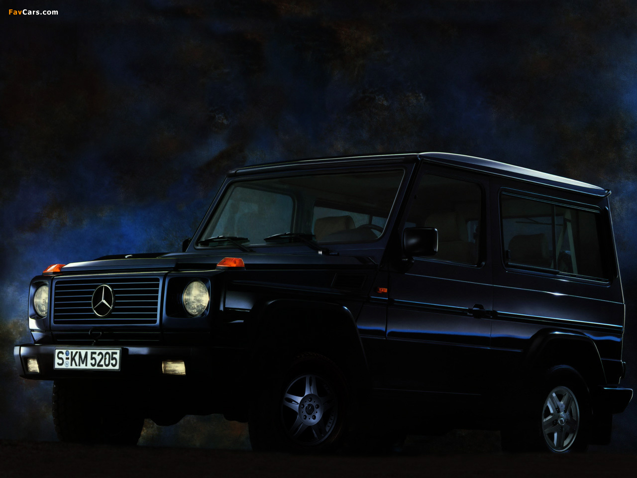 Images of Mercedes-Benz G 300 TD SWB (W463) 1996–2000 (1280 x 960)