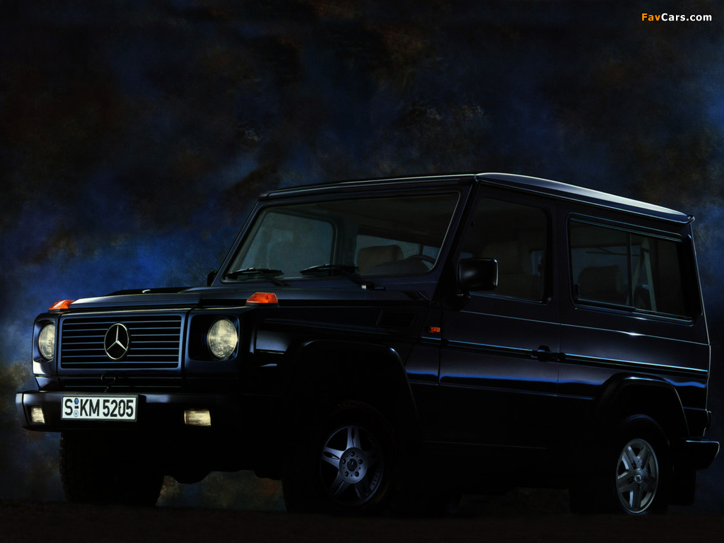 Images of Mercedes-Benz G 300 TD SWB (W463) 1996–2000 (1024 x 768)