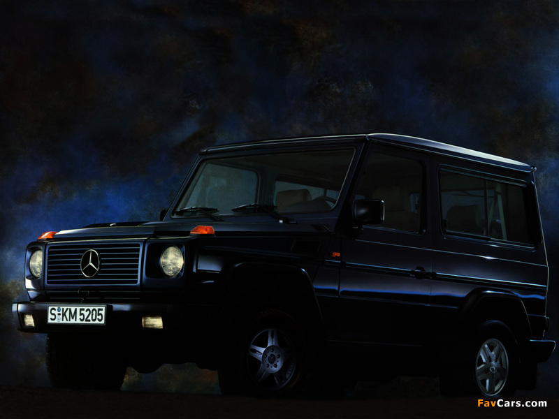Images of Mercedes-Benz G 300 TD SWB (W463) 1996–2000 (800 x 600)