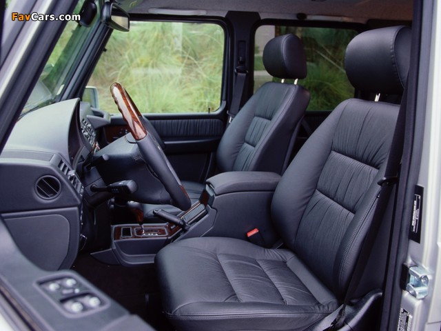 Images of Mercedes-Benz G 500 LWB US-spec (W463) 1998–2006 (640 x 480)