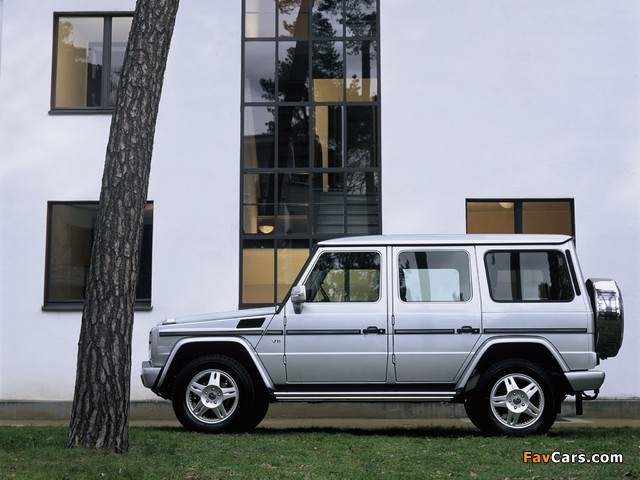 Images of Mercedes-Benz G 500 (W463) 2006–08 (640 x 480)