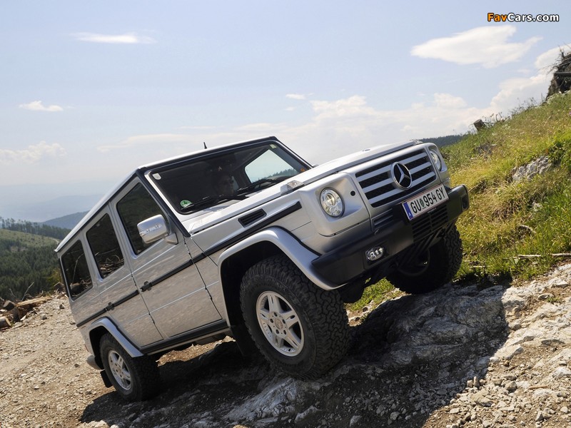 Images of Mercedes-Benz G 320 CDI (W463) 2006–09 (800 x 600)