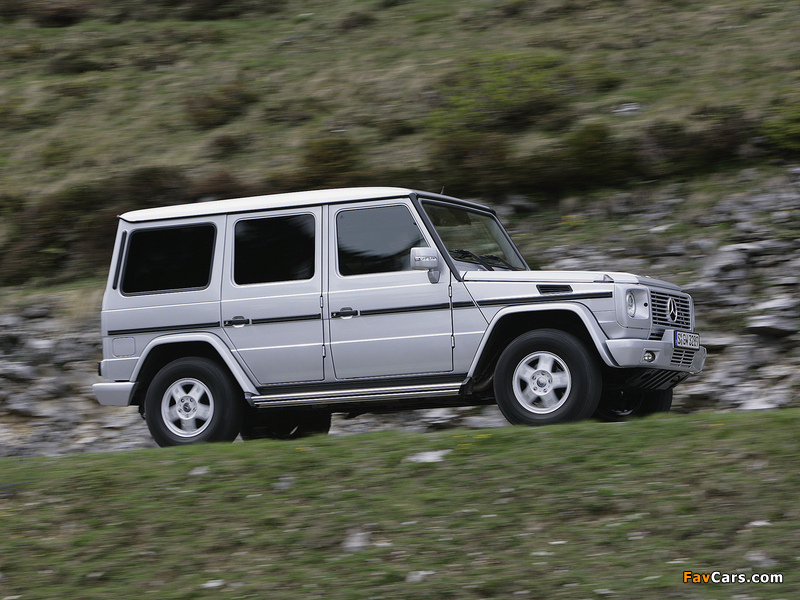 Images of Mercedes-Benz G 320 CDI (W463) 2006–09 (800 x 600)