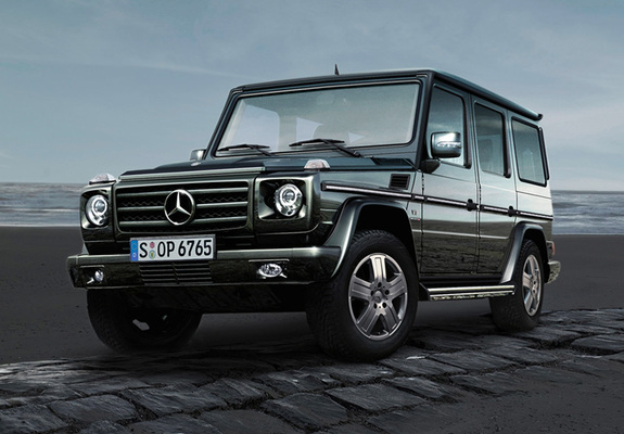 Images of Mercedes-Benz G 500 Edition 30 (W463) 2009