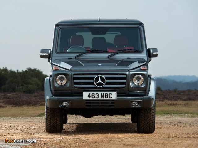 Images of Mercedes-Benz G 350 BlueTec UK-spec (W463) 2010–12 (640 x 480)