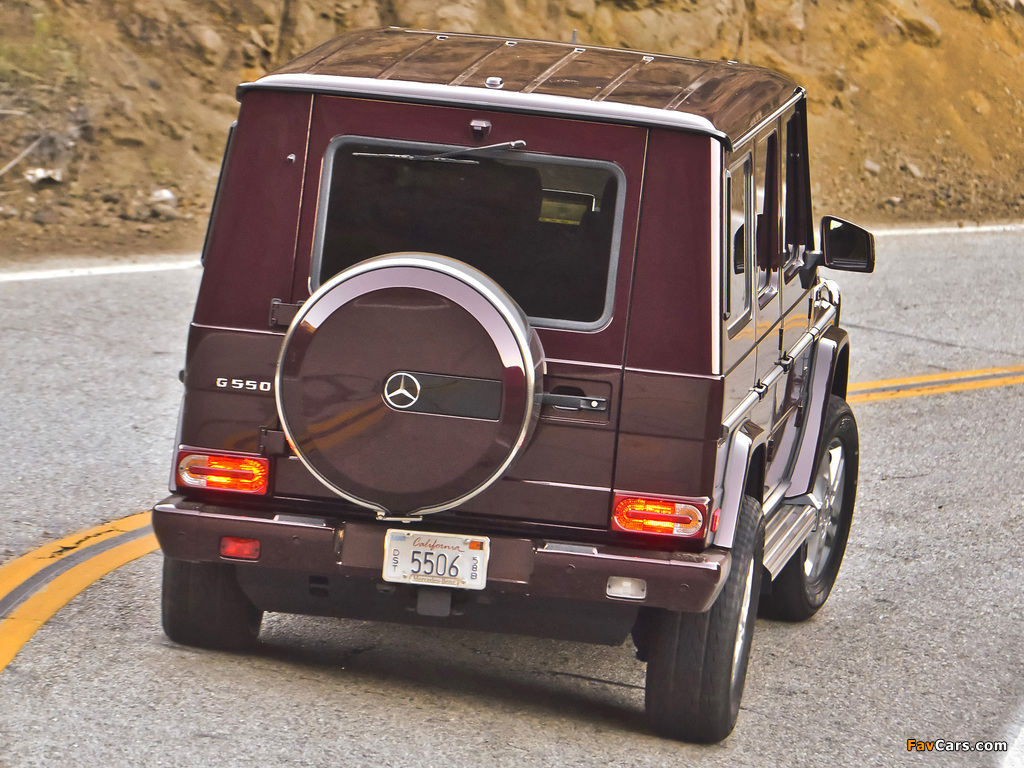 Images of Mercedes-Benz G 550 (W463) 2012 (1024 x 768)