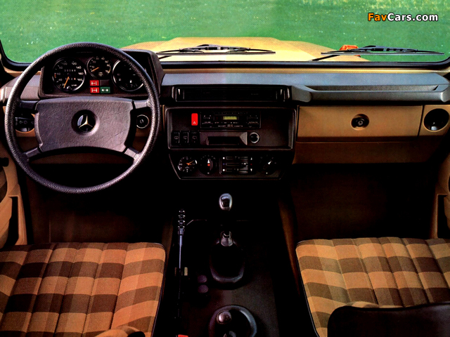Mercedes-Benz 240 GD Cabrio (W460) 1979–87 photos (640 x 480)