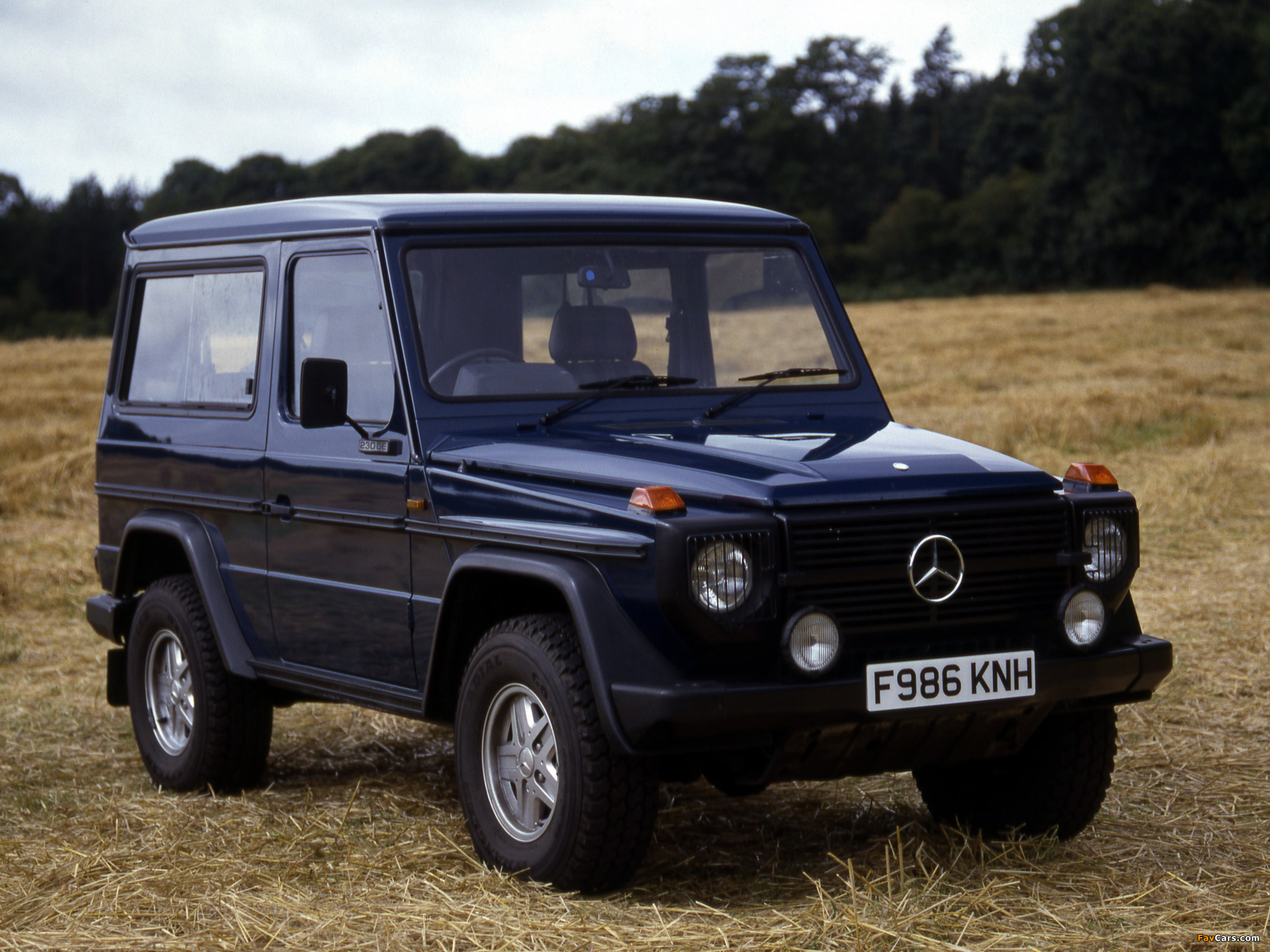 Mercedes-Benz 230 GE SWB UK-spec (W460) 1982–90 pictures (2048 x 1536)