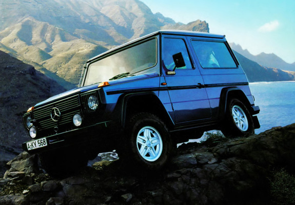 Mercedes-Benz 250 GD SWB (W460) 1987–90 wallpapers