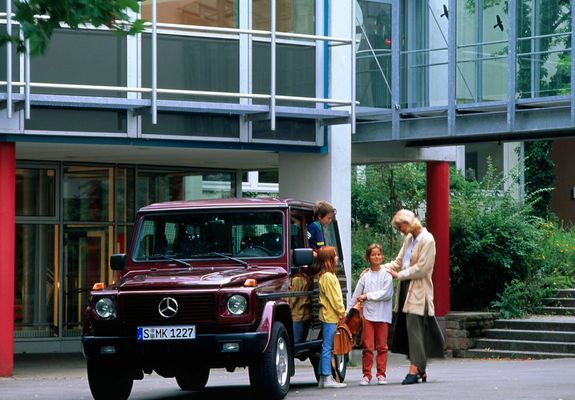 Mercedes-Benz G 320 LWB (W463) 1994–2000 pictures