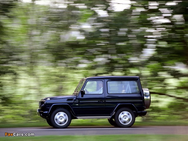 Mercedes-Benz G 500 SWB (W463) 1998–2006 photos (640 x 480)