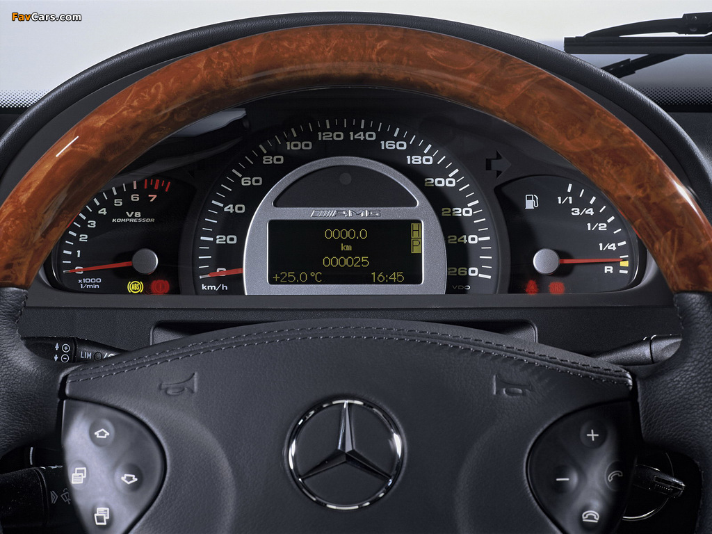 Mercedes-Benz G 55 Kompressor AMG (W463) 2004–06 wallpapers (1024 x 768)