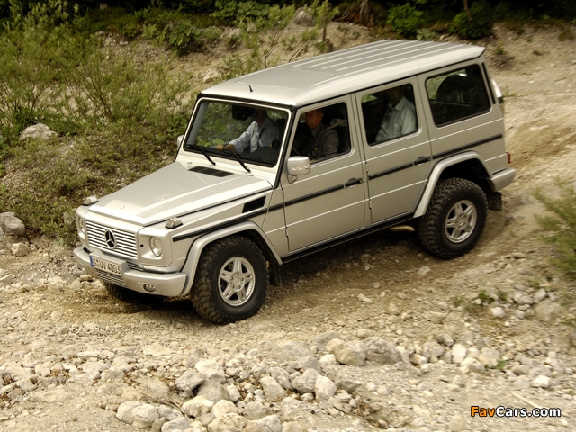 Mercedes-Benz G 320 CDI (W463) 2006–09 photos (640 x 480)