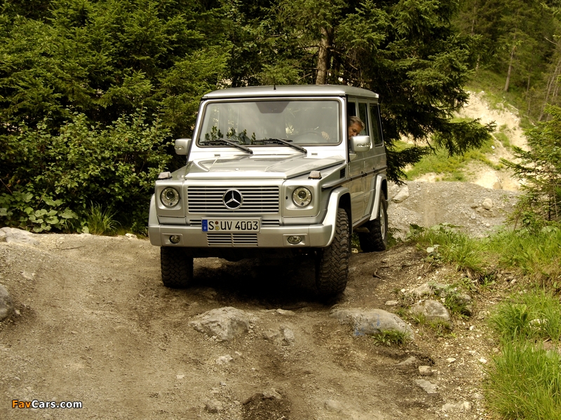 Mercedes-Benz G 320 CDI (W463) 2006–09 pictures (800 x 600)