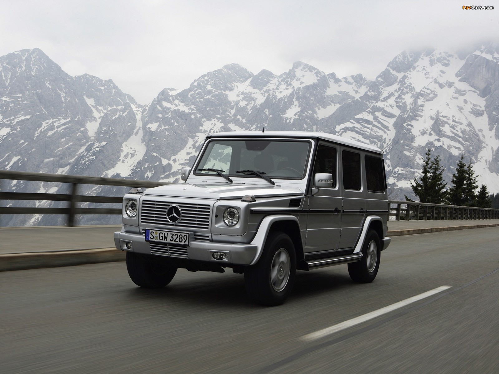 Mercedes-Benz G 320 CDI (W463) 2006–09 wallpapers (1600 x 1200)