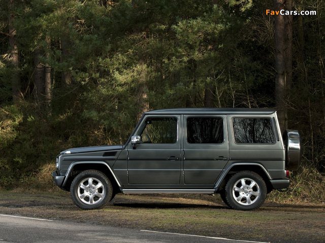 Mercedes-Benz G 350 BlueTec UK-spec (W463) 2010–12 images (640 x 480)