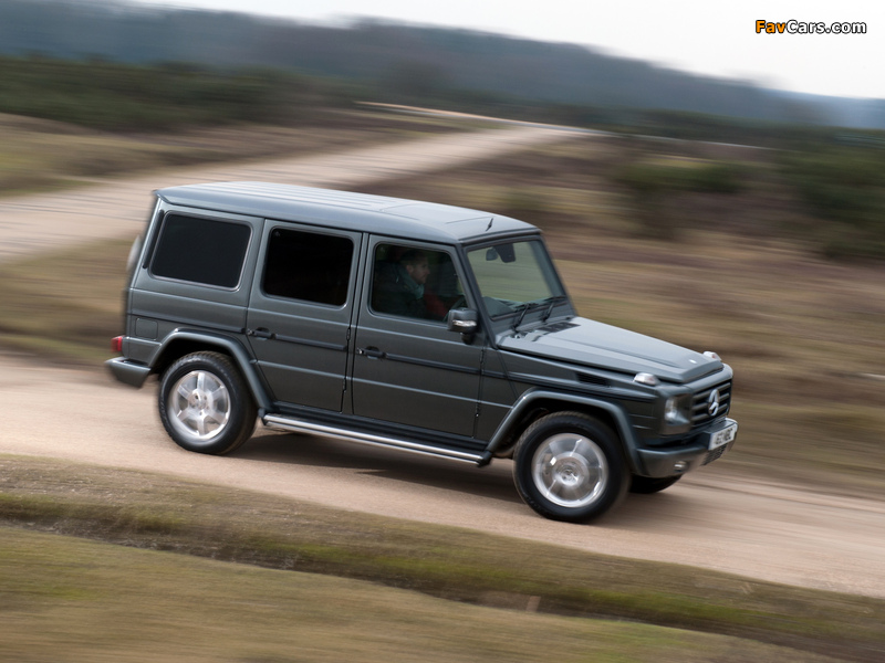 Mercedes-Benz G 350 BlueTec UK-spec (W463) 2010–12 photos (800 x 600)