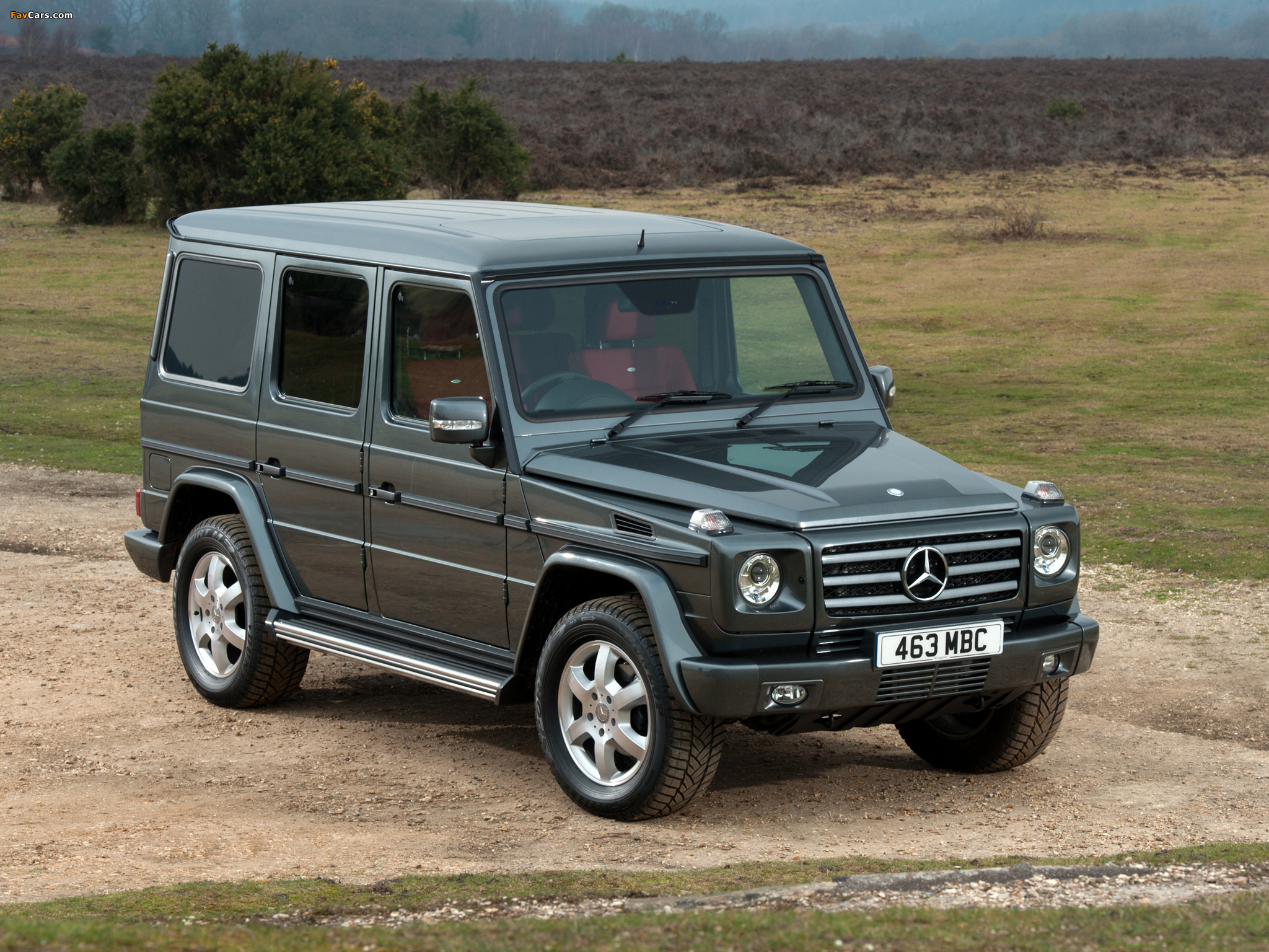 Mercedes-Benz G 350 BlueTec UK-spec (W463) 2010–12 pictures (2048 x 1536)