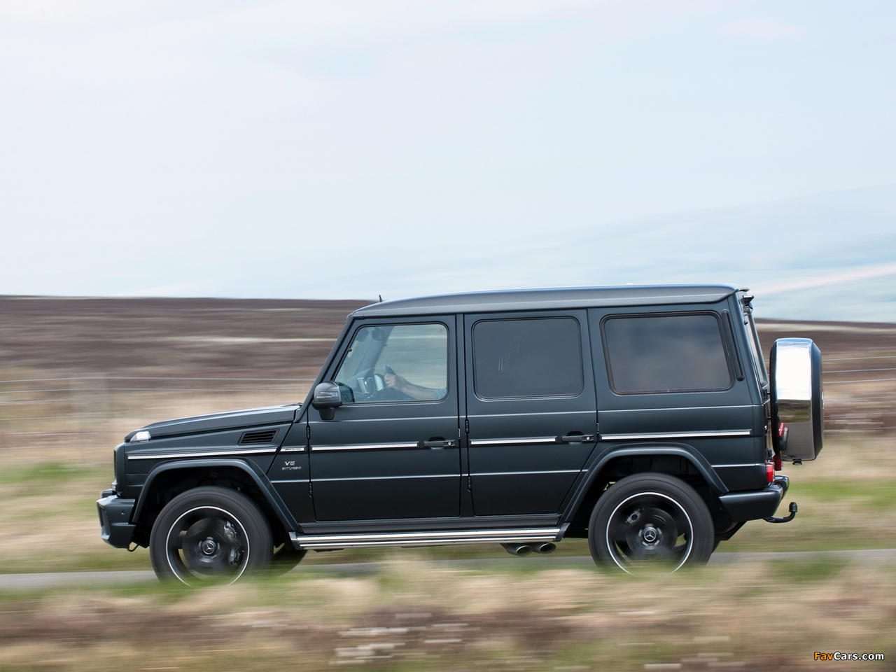 Mercedes-Benz G 63 AMG UK-spec (W463) 2012 photos (1280 x 960)