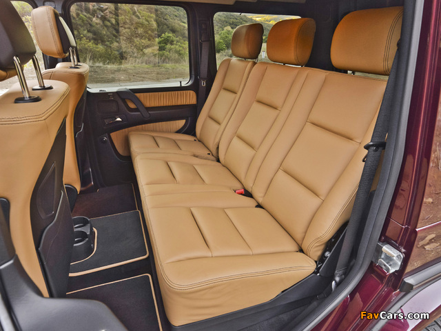 Mercedes-Benz G 550 (W463) 2012 photos (640 x 480)