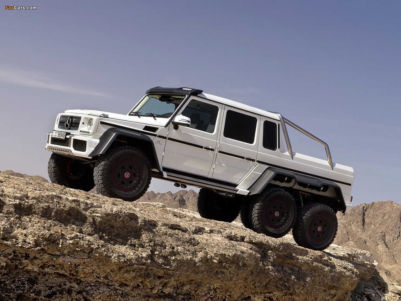 Mercedes-Benz G 63 AMG 6x6 (W463) 2013 images (1280 x 960)