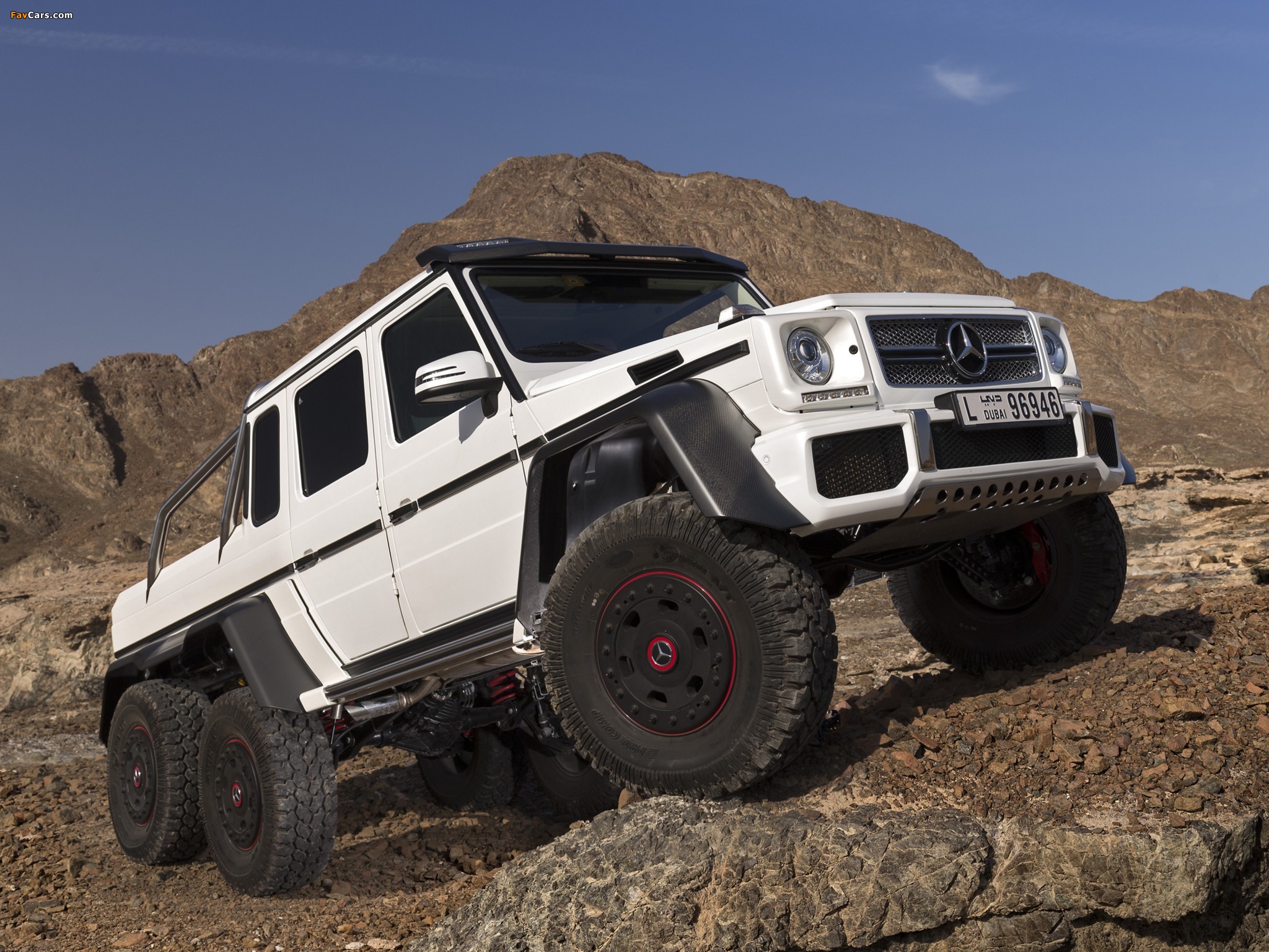 Mercedes-Benz G 63 AMG 6x6 (W463) 2013 images (2048 x 1536)