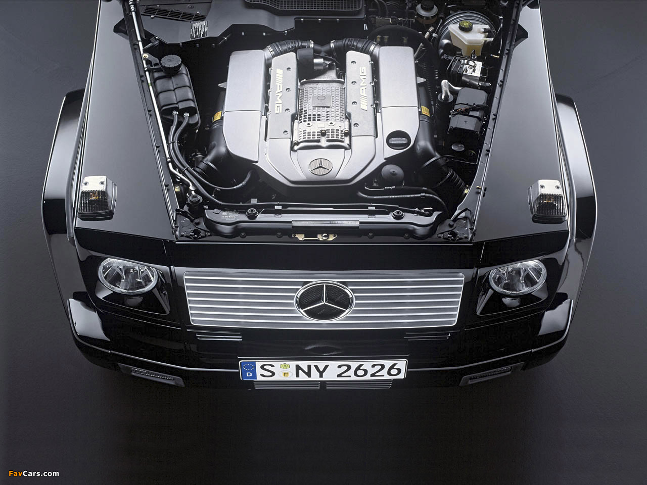 Photos of Mercedes-Benz G 55 Kompressor AMG (W463) 2004–06 (1280 x 960)