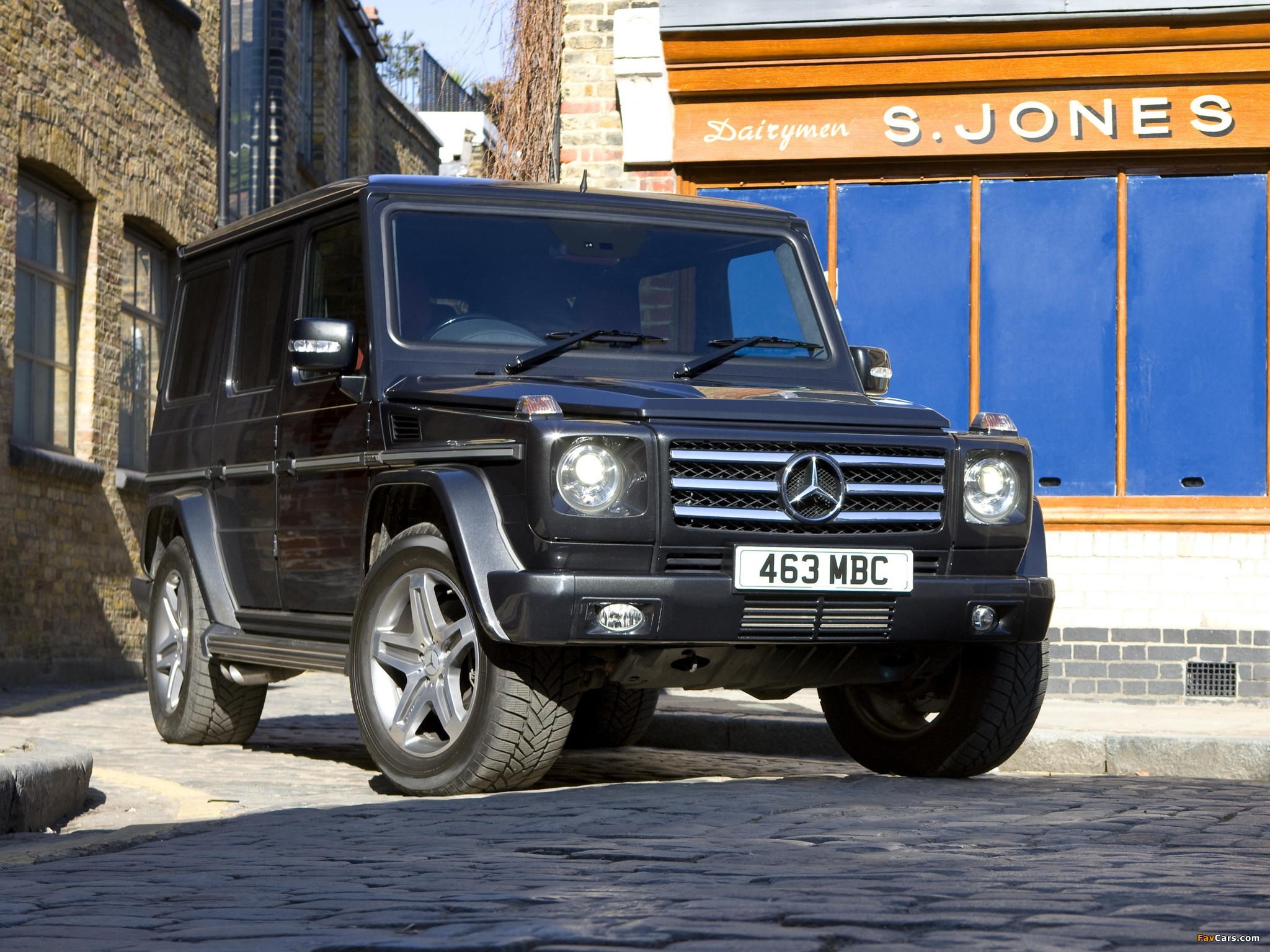 Photos of Mercedes-Benz G 55 Kompressor AMG UK-spec (W463) 2008–12 (2048 x 1536)